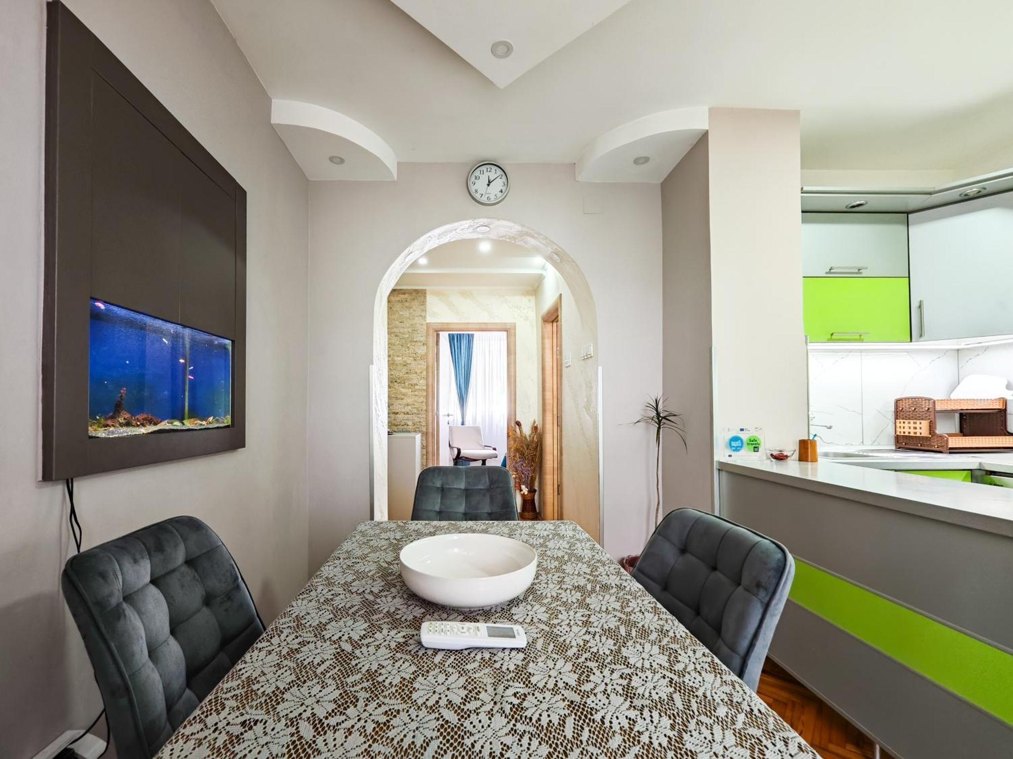 Apartman Julija Доні-Мілановац Екстер'єр фото
